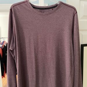 Under Amour thread borne long sleeve dry fit shirt. Size XXL